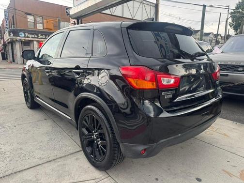 Black 2017 Mitsubishi Outlander Sport ES