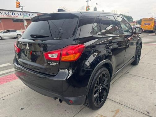 Black 2017 Mitsubishi Outlander Sport ES