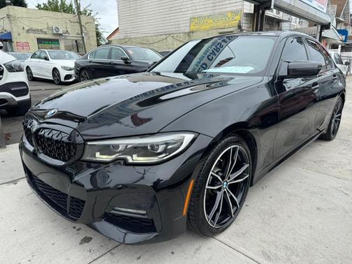 2019 BMW 330 i