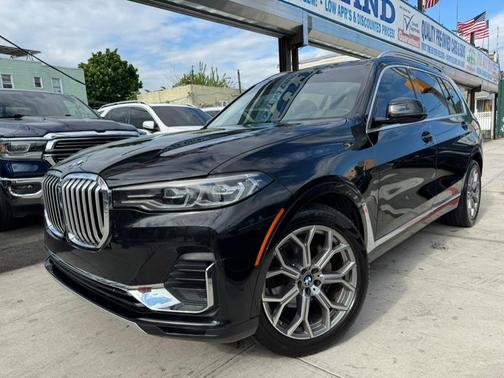 2021 BMW X7 xDrive40i