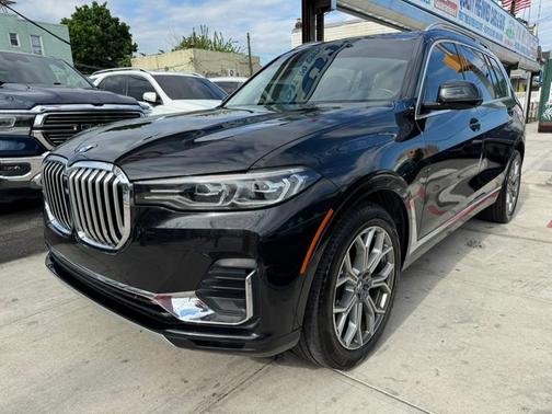2021 BMW X7 xDrive40i