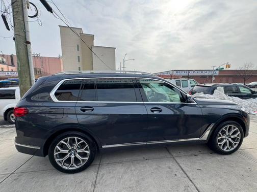 2019 BMW X7 xDrive40i