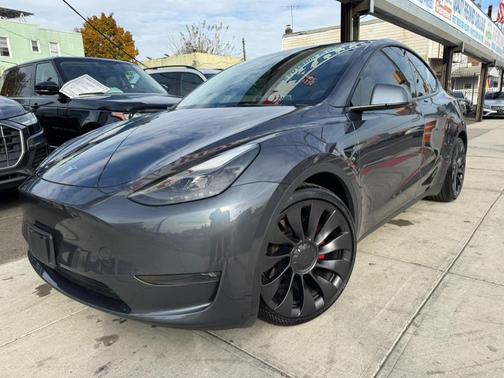 2023 Tesla Model Y Performance