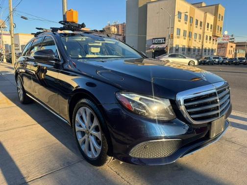 2017 Mercedes-Benz E-Class E 400 4MATIC Luxury