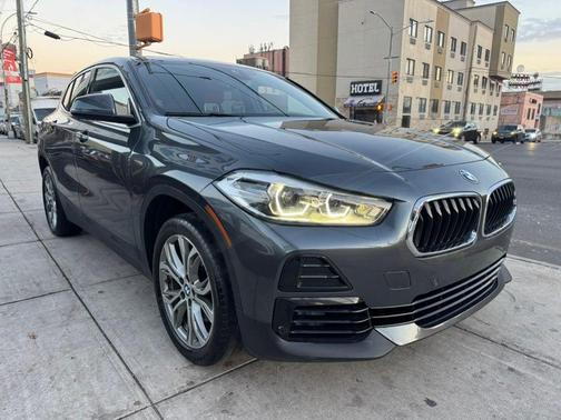 2022 BMW X2 xDrive28i