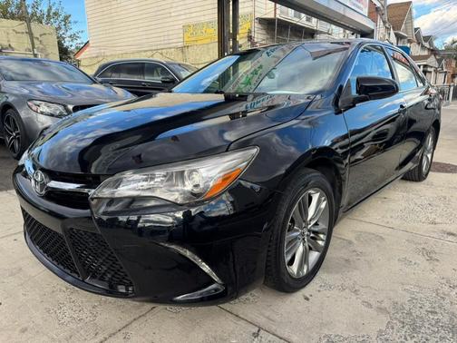 2015 Toyota Camry SE