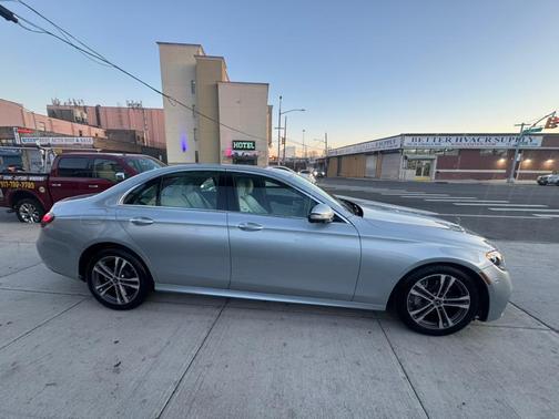 2022 Mercedes-Benz E-Class E 350 4MATIC
