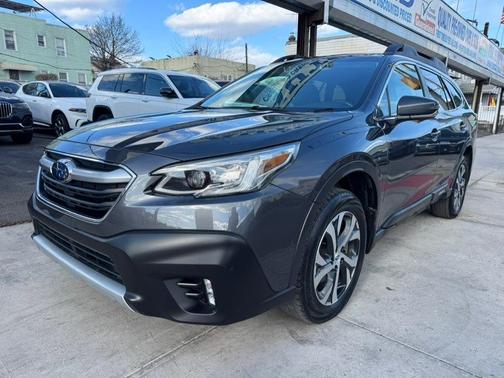Magnetite Gray Metallic 2022 Subaru Outback Limited