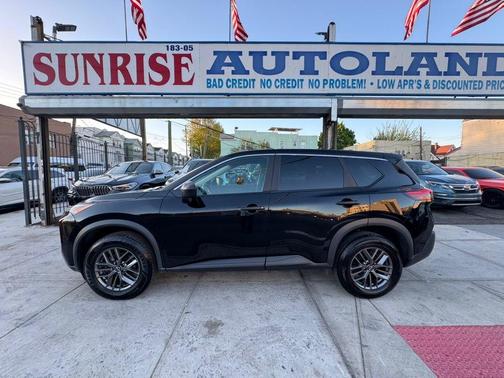Black 2023 Nissan Rogue S