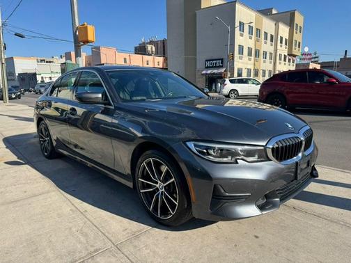 Gray 2021 BMW 330 i xDrive