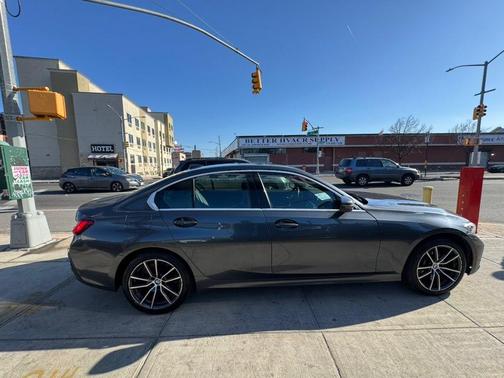 Gray 2021 BMW 330 i xDrive