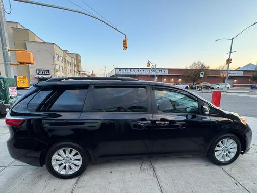2015 Toyota Sienna Limited Premium