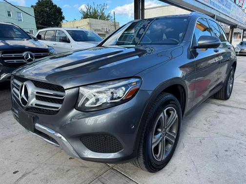 2017 Mercedes-Benz GLC 300 Base 4MATIC