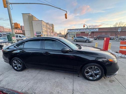 2023 Honda Accord Hybrid EX-L