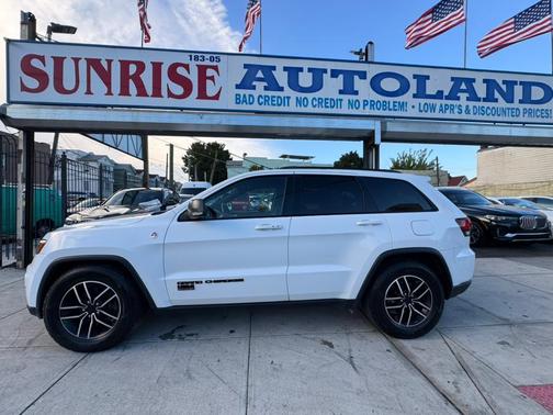 2020 Jeep Grand Cherokee Trailhawk