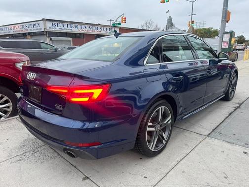2017 Audi A4 2.0T Prestige