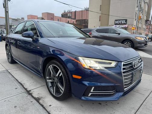 2017 Audi A4 2.0T Prestige