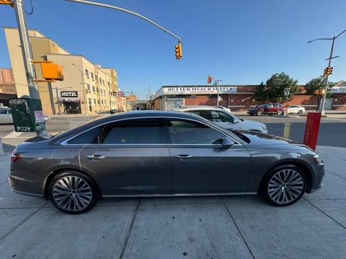 2021 Audi A8 L 55