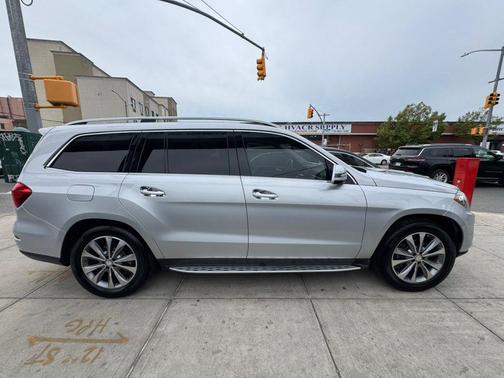 Silver 2015 Mercedes-Benz GL-Class GL 450 4MATIC