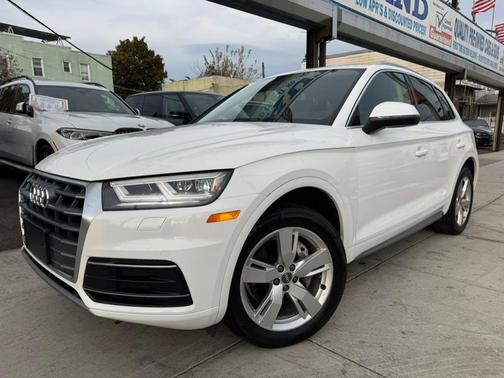 2019 Audi Q5 2.0T Premium Plus