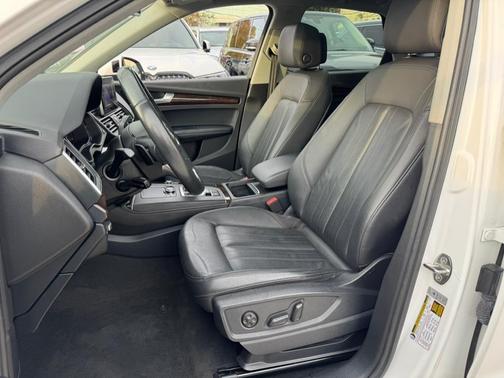 2019 Audi Q5 2.0T Premium Plus