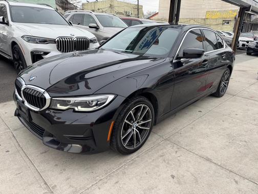 2022 BMW 330 i