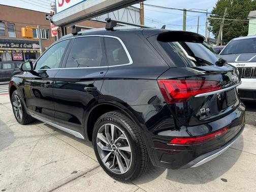 2021 Audi Q5 45 Premium