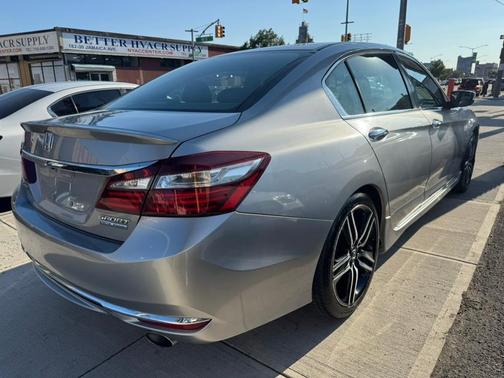 2017 Honda Accord Sport SE