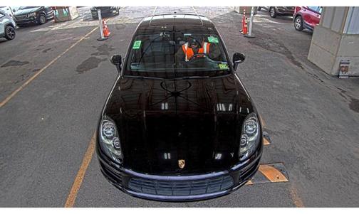 Black 2018 Porsche Macan