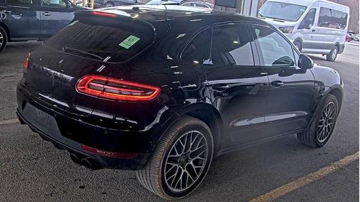 Black 2018 Porsche Macan