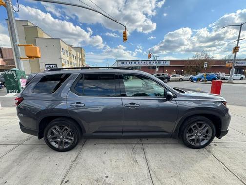 2025 Honda Pilot Black Edition AWD