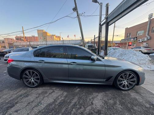 2018 BMW 540 i