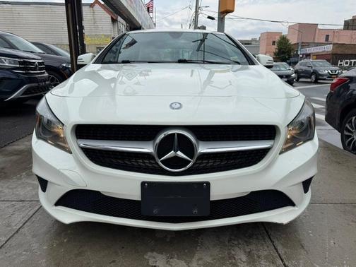 White 2015 Mercedes-Benz CLA-Class Base