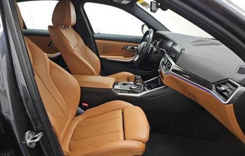 2022 BMW 330 i xDrive