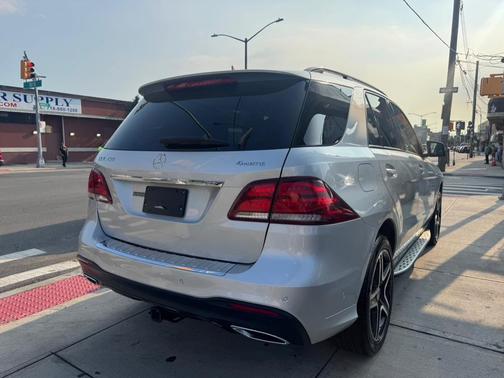 2018 Mercedes-Benz GLE 350 Base 4MATIC