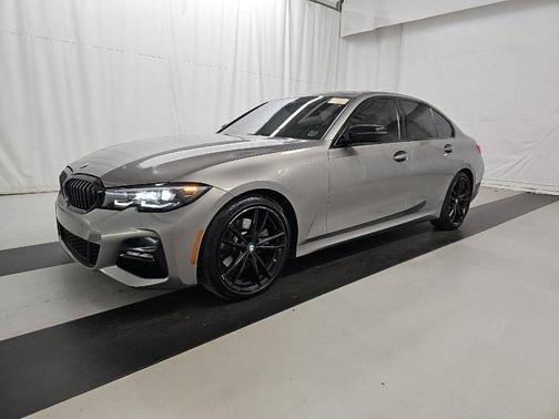 2022 BMW 330 i xDrive