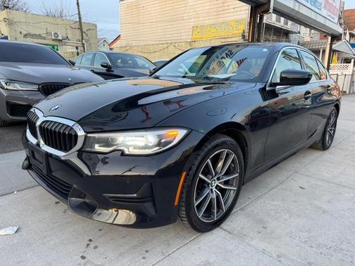 2022 BMW 330 i xDrive
