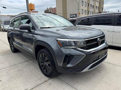 Platinum Gray Metallic 2023 Volkswagen Taos 1.5T S