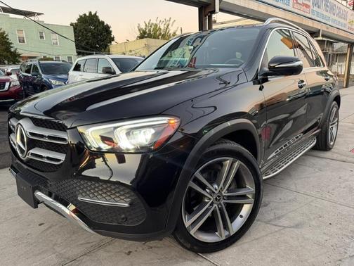 2022 Mercedes-Benz GLE 350 Base 4MATIC