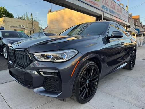2022 BMW X6 xDrive40i