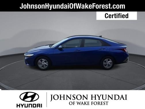 2025 Hyundai ELANTRA SE