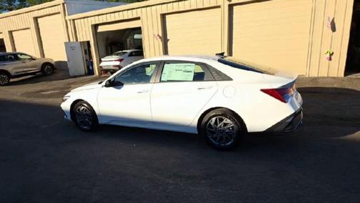 2026 Hyundai ELANTRA HEV Blue