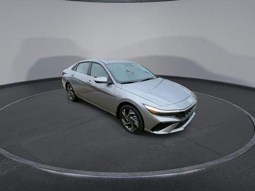 2025 Hyundai ELANTRA HEV Limited