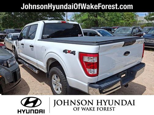 White Metallic 2022 Ford F-150 XL