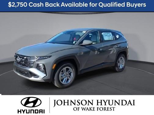 2026 Hyundai TUCSON SE