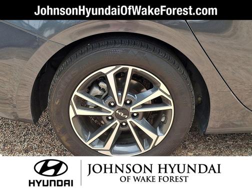 Gravity Gray 2024 Kia Forte LXS
