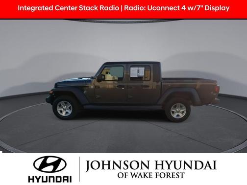 2020 Jeep Gladiator Sport