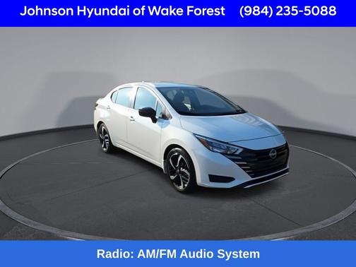2024 Nissan Versa 1.6 SR