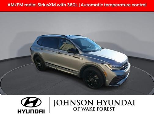 2023 Volkswagen Tiguan 2.0T SE R-Line Black