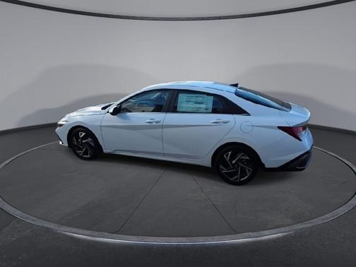 2026 Hyundai ELANTRA HEV Limited